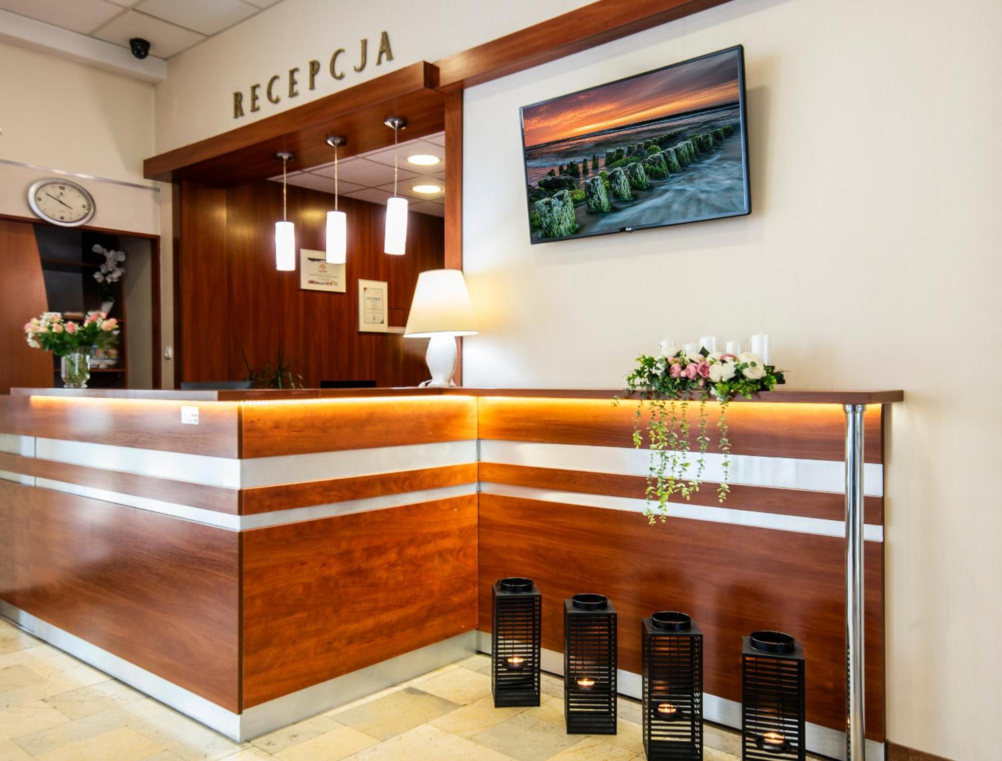 Interferie Cechsztyn Hotel Ustronie Morskie Exterior photo